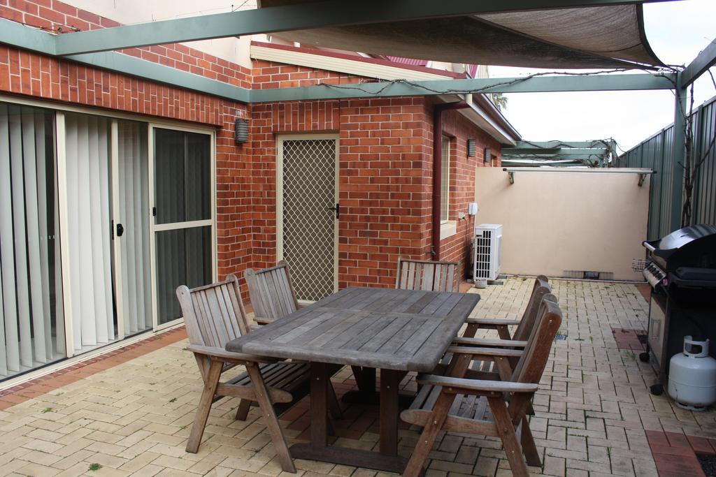Albury Suites - Schubach Street Kamer foto