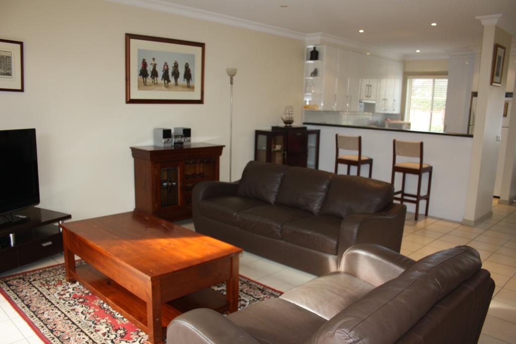 Albury Suites - Schubach Street Kamer foto