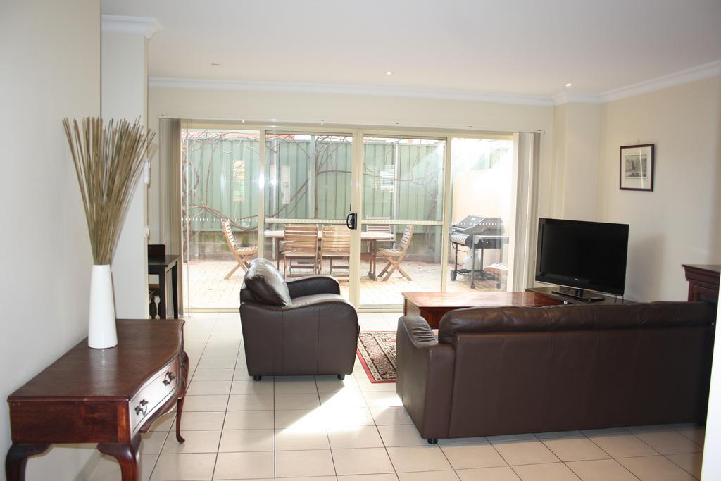 Albury Suites - Schubach Street Kamer foto